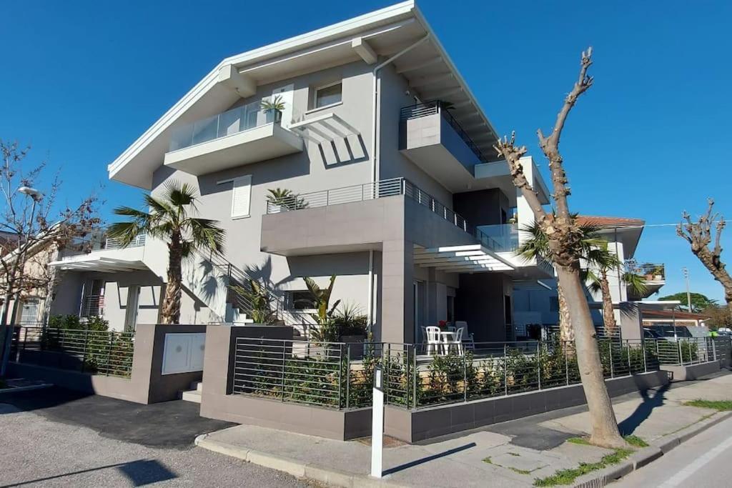 Appartamento Garden Riccione Bagian luar foto